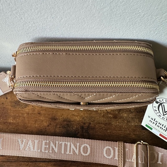Valentino Orlandi Beige Quilted Crossbody Bag Dual Compartment NWT - Picture 5 of 10
